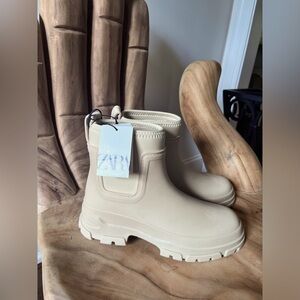 Zara NEW Rain Boots